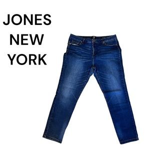 JONES new york signature size 16